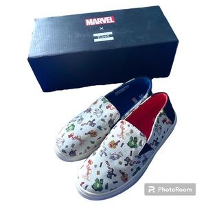 Toms X Marvel shoes